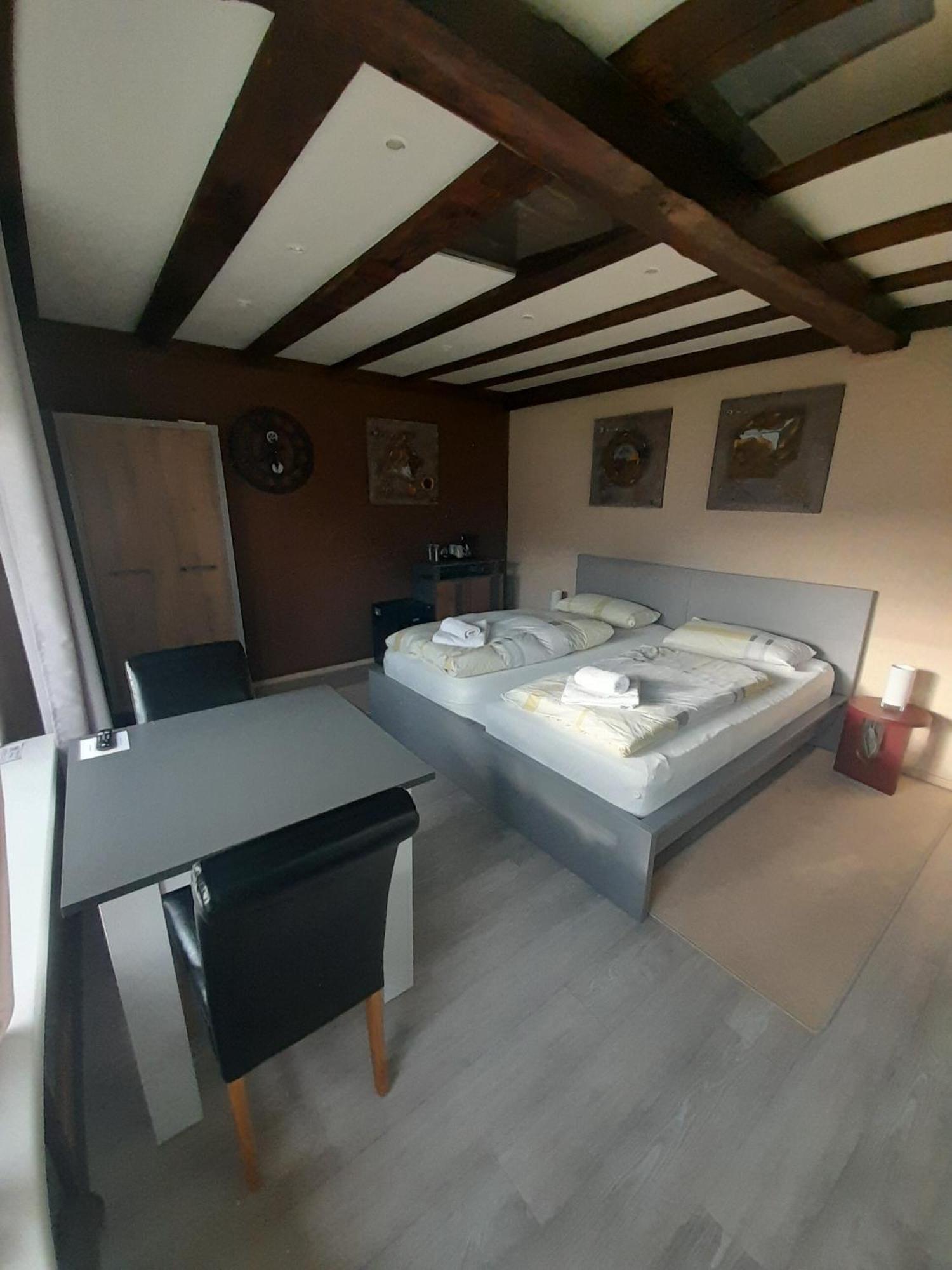 Pension Zum Adler Limbach  Ruang foto